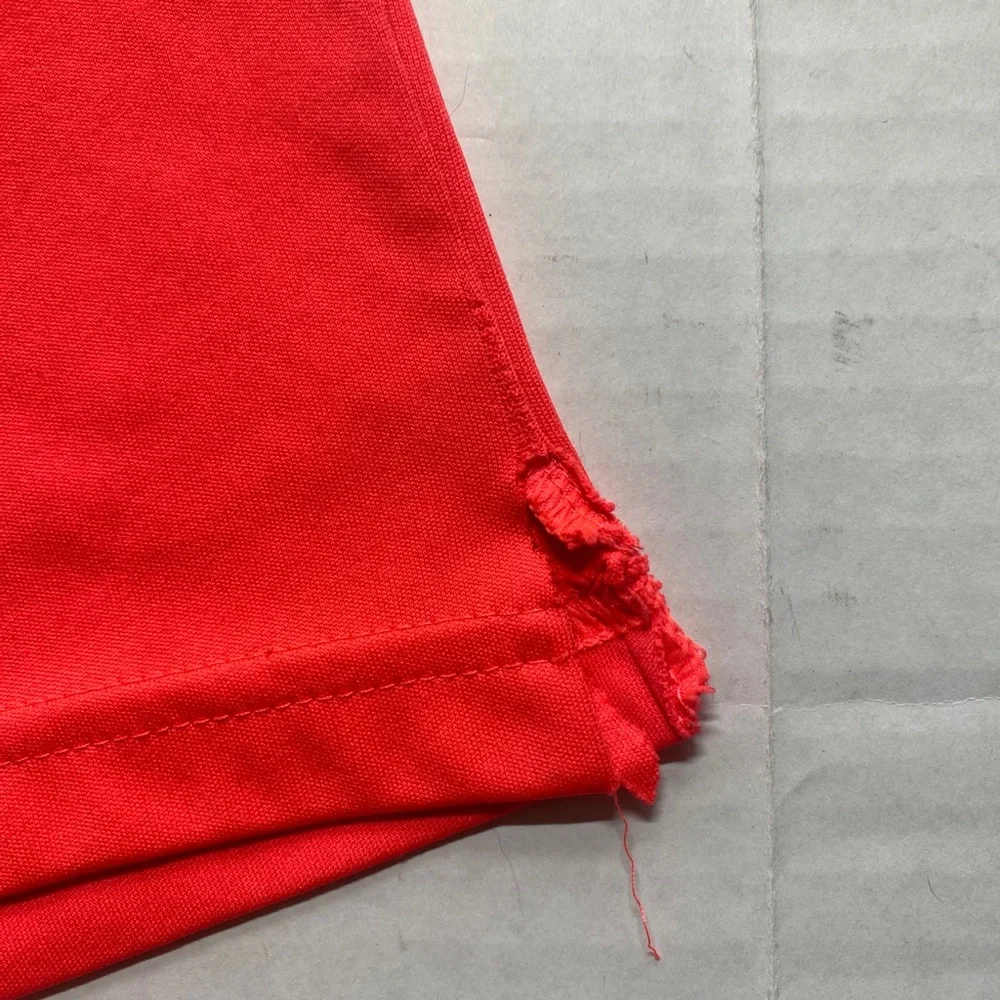 Under Armour Red Boys Youth Medium‎ Shorts